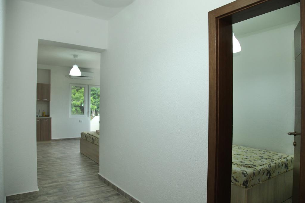 Apartmani Alex Beach Dojran Bilik gambar