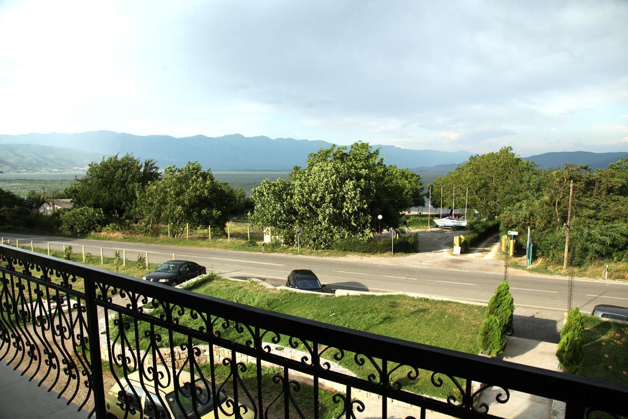 Apartmani Alex Beach Dojran Bilik gambar